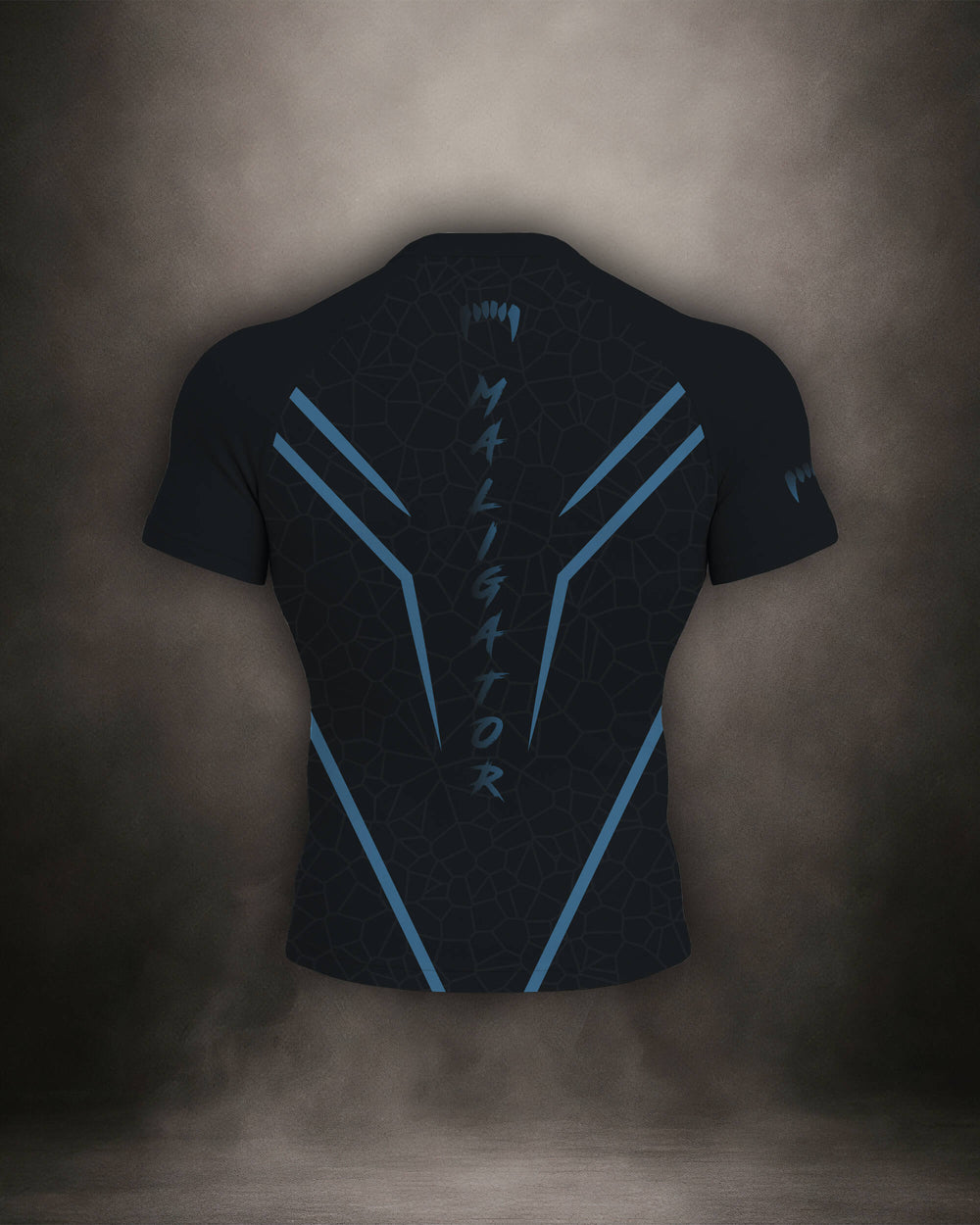 Maligator Noirium Cyro rash guard – back view, short sleeve BJJ training gear for rolling, striking, and movement

