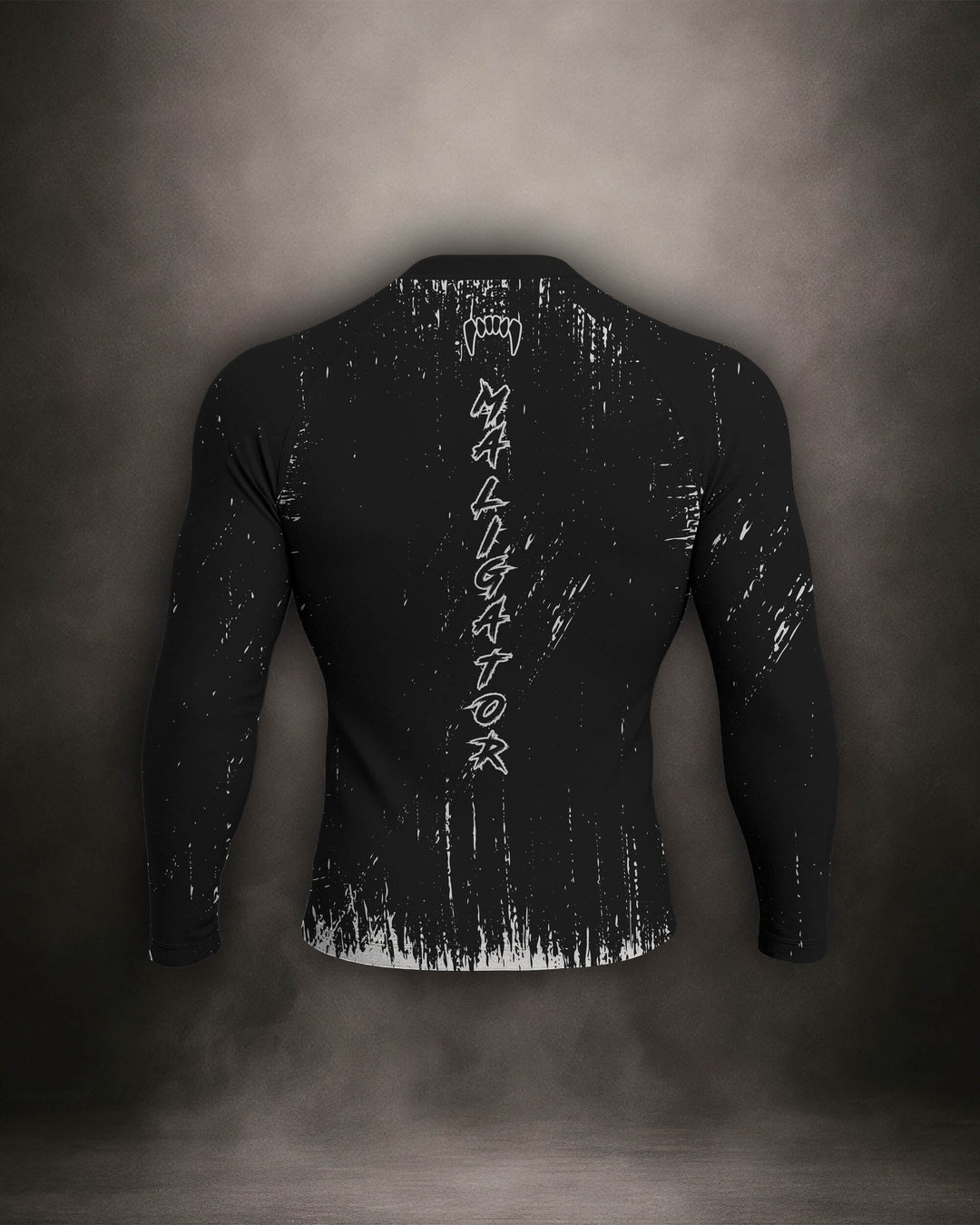 Maligator Primal Raw rash guard – back view, long sleeve grappling wear built for no-gi rolls and cage sessions

